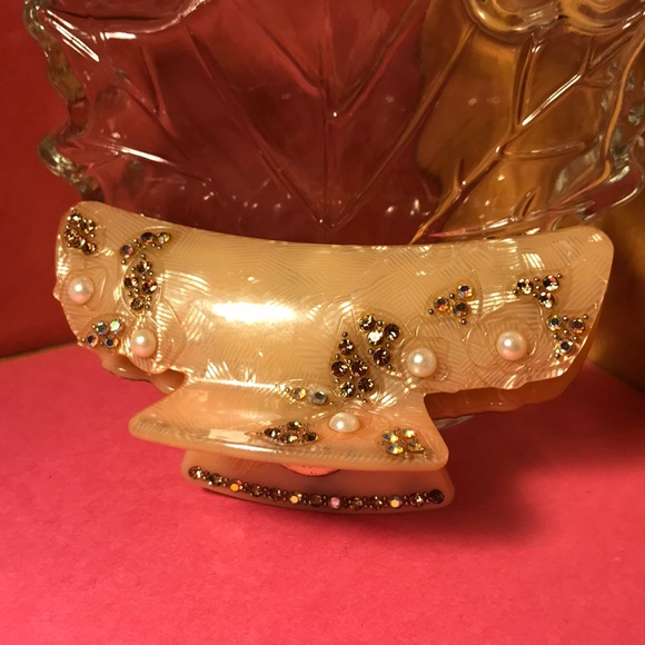 Mionne Accessories - Rhinestone Hair Pin / Claw Clip